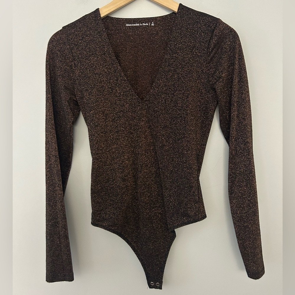 Abercrombie & Fitch Brown Gold Sparkly Long Sleeve V-Neck Bodysuit